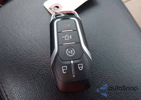 2017 Ford Explorer Limited z USA, uszkodzony, nr VIN 1FM5K7F82HGD95352